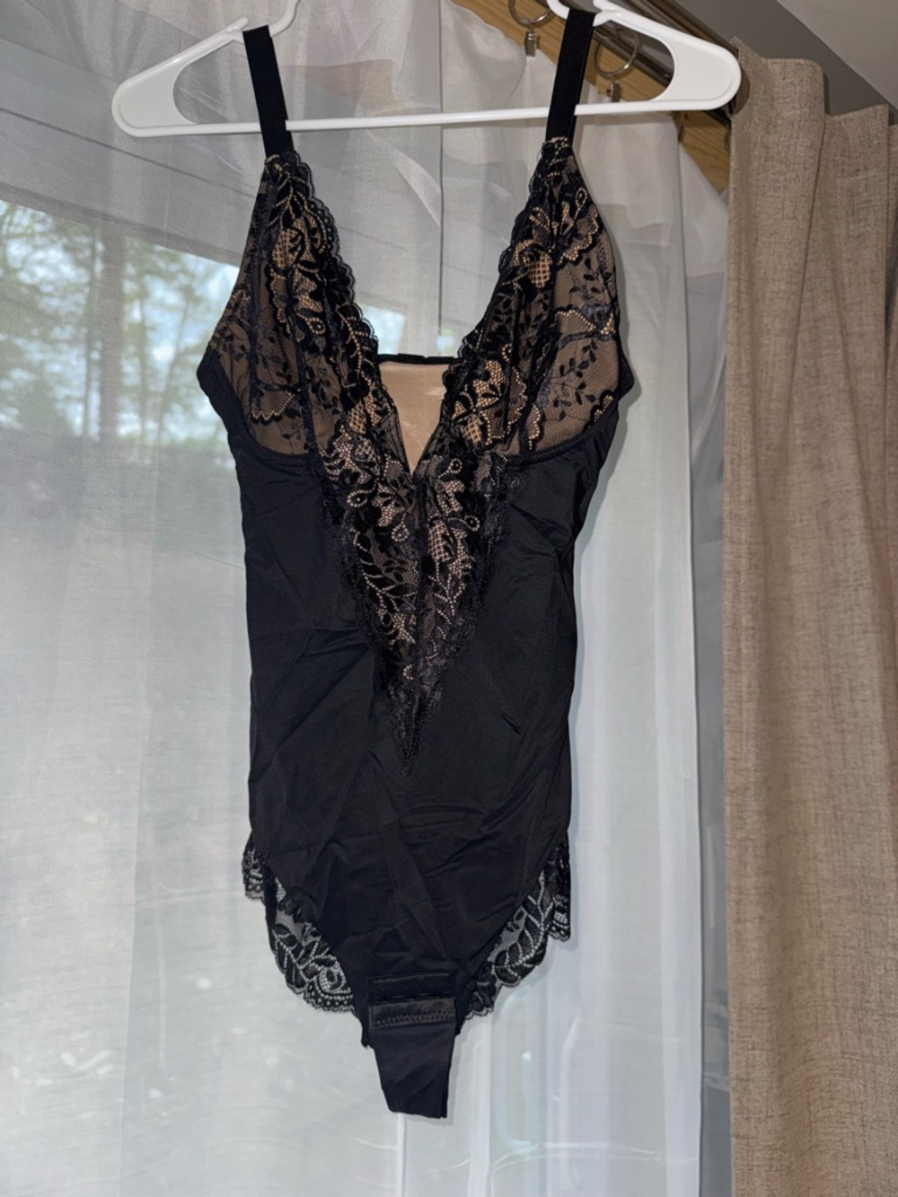 WERENA Shape wear Black Lace-Trim Bodysuit New Large